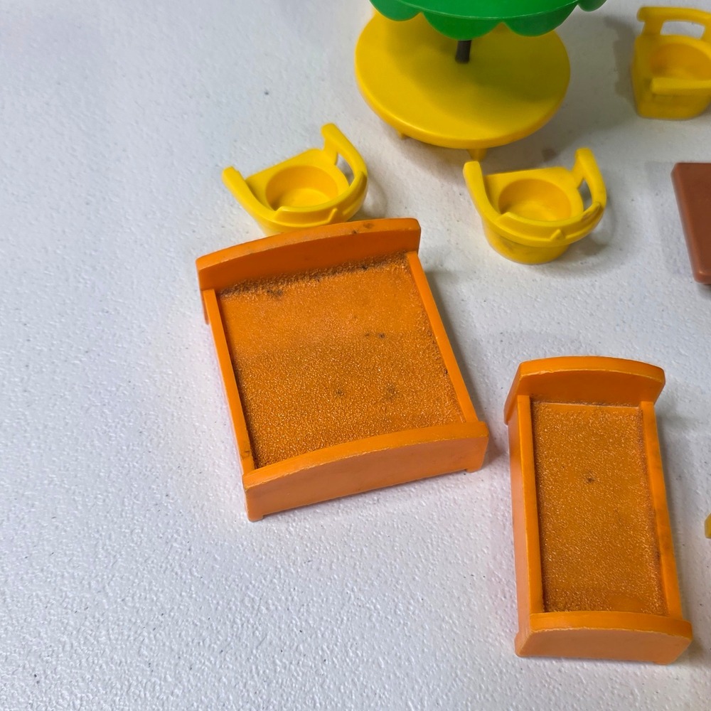 Vintage Fisher Price Little People House Furniture Staircase Beds Table Sofa - Picture 6 of 6